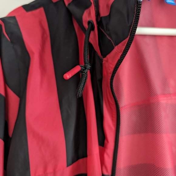 Adidas Originals wind breaker - Picture 9 of 9